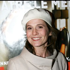 MAUREEN DOR - GENERALE DE LA PIECE "REGARDE MOI" AU THEATRE LE MERY