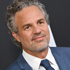 "Ils ont créé un empire de milliardaires et pensent que nous ne valons plus rien" : Mark Ruffalo veut changer à jamais le système des studios en profitant de la grève des acteurs