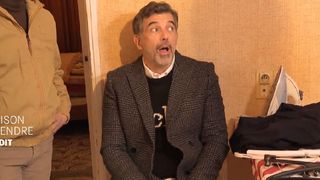 "Oh la vache" : Stéphane Plaza hallucine face à la collection flippante d'un propriétaire dans Maison à vendre