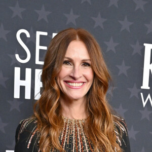 Julia Roberts au photocall de la 28ème cérémonie des "Critics' Choice Awards" à l'hôtel Fairmont Century Plaza à Los Angeles, Californie, Etats-Unis, le 15 janvier 2023. 