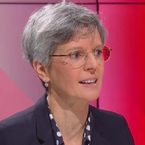 Sandrine Rousseau dérape après la mort de Geneviève de Fontenay : "vous n'avez pas honte ?!"