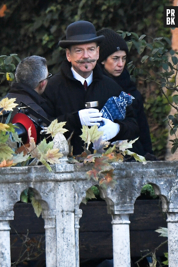 Kenneth Branagh endosse le costume de Hercule Poirot sur le tournage du film "A Haunting in Venice" à Venise. Le 10 janvier 2023 