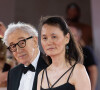 Woody Allen et sa femme Soon-Yi Previn à la première du film "Coup De Chance" lors du 80ème Festival International du Film de Venise, La Mostra, à Venise, Italie, le 5 septembre 2023. 