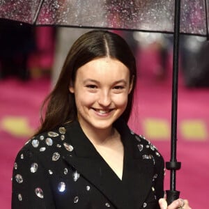 Bella Ramsey à la première du film Judy au cinéma Curzon Mayfair à Londres, Royaume Uni, le 30 septembre 2019. 