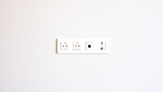 Vos prises télé sont de véritables trésors gâchés : elles peuvent vous faire accéder à un réseau Ethernet à haut débit