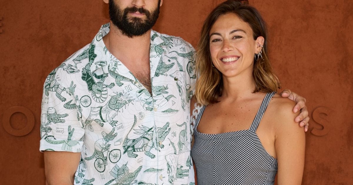 Guillaume Labbé et sa soeur Constance Labbé au village lors des ...