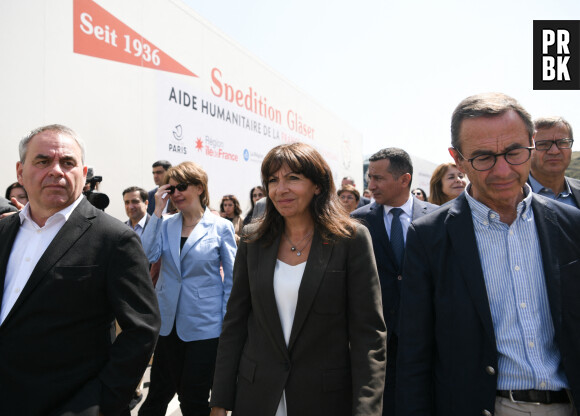 Le président (LR) de la région Hauts-de-France, Xavier Bertrand, la maire de Paris Anne Hidalgo, le chef des sénateurs LR, Bruno Retailleau et le vice-président du conseil régional d’Ile-de-France, Patrick Karam à la frontière du Haut-Karabagh © Alexander Patrin/Tass/Bestimage 