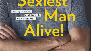 A bientôt 60 ans, il est élu homme le plus sexy du monde, même lui ne comprend pas : "J'étais complètement choqué"