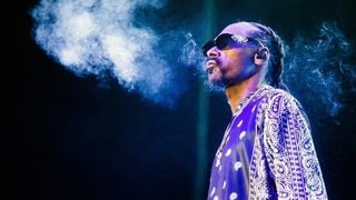 C'est la fin d'un mythe : Snoop Dogg annonce très sérieusement qu'il arrête de fumer (pour le moment)
