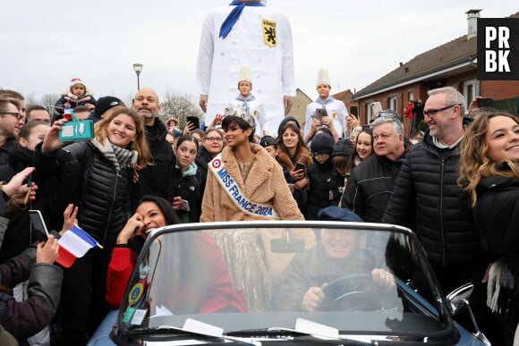 Miss France 2024 accueilli par une foule de fans pour son retour dans le Nord le 20 décembre 2023