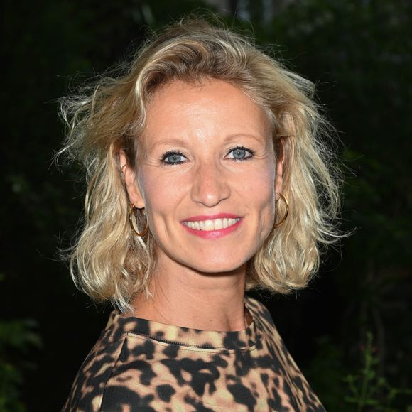 Alexandra Lamy - 1er Cocktail des nommés du Festival de la fiction de La Rochelle dans l’hôtel particulier de la SACD à Paris le 1er septembre 2022. © Coadic Guirec/Bestimage