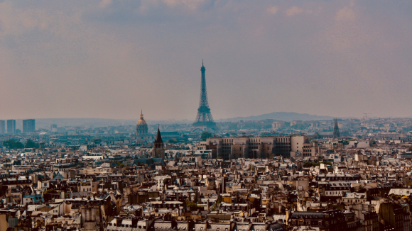 Paris : ces 3 rues sont celles où vous avez le plus de chances de trouver l'amour