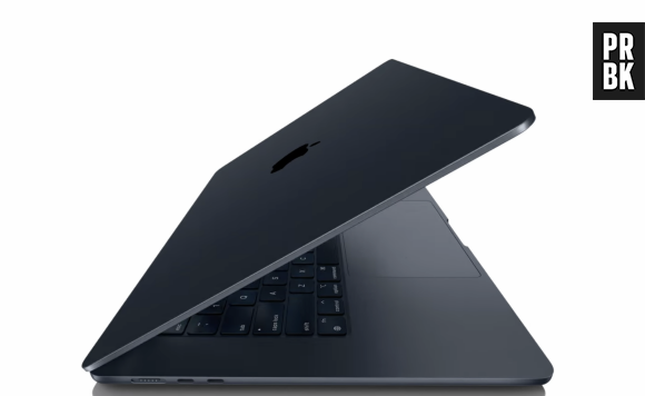 Le MacBook Air M3 de profil