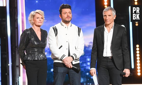 Sophie Davant, Kev Adams et Nagui - Les personnalités se mobilisent lors de la 36ème édition du Téléthon sur le plateau de France 2, avec pour parrain K.Adams, le 3 décembre 2022. © Coadic GUIREC / Bestimage