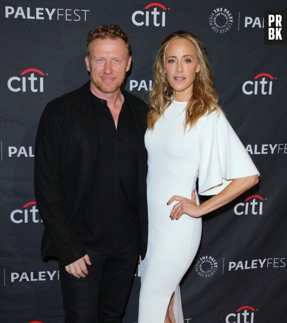 Kevin McKidd, Kim Raver au photocall de la série "Grey's Anatomy" lors du PaleyFest 2023 à Los Angeles, le 2 avril 2023.