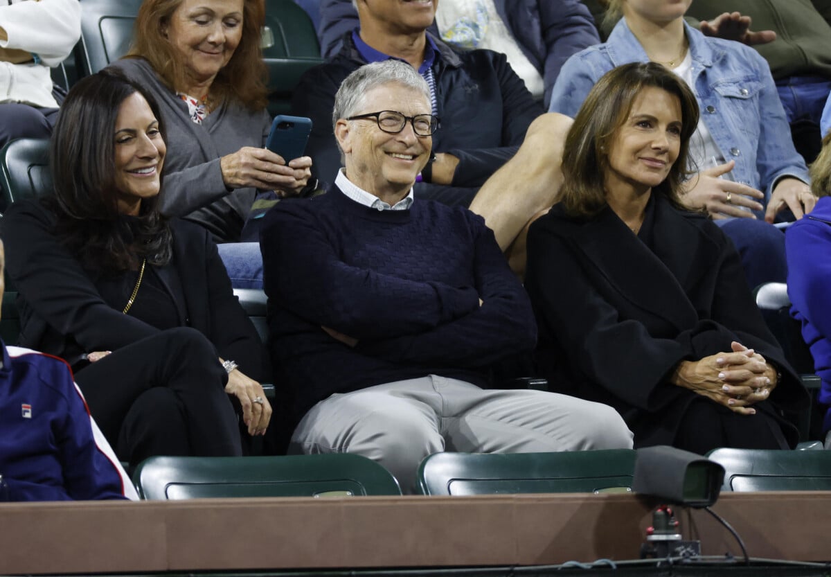 Photo Bill Gates assiste, avec Paula Hurd à la Coupe Eisenhower de l