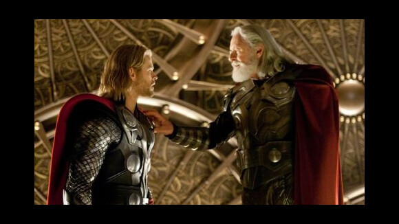 Thor ... une nouvelle affiche rouge sang