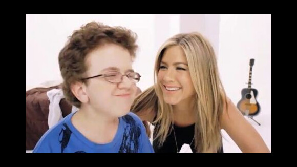 Jennifer Aniston ... Sa ''sextape'' avec Keenan Cahill (vidéo)