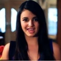 Rebecca Black supprime le clip de Friday de Youtube ... champ libre pour Justin Bieber