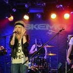 EXCLU : Purefans Session du groupe Eskemo, le live d'Oublie Moi avec Kinnie Lane (VIDEO)