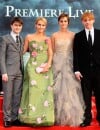 JK Rowling avec Daniel Radcliffe, Emma Watson et Rupert Grint en juillet 2011