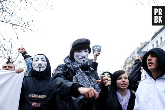 Anonymous dans la rue