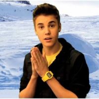 Justin Bieber dragueur en bois...pour la promo de Boyfriend ! (VIDEOS)