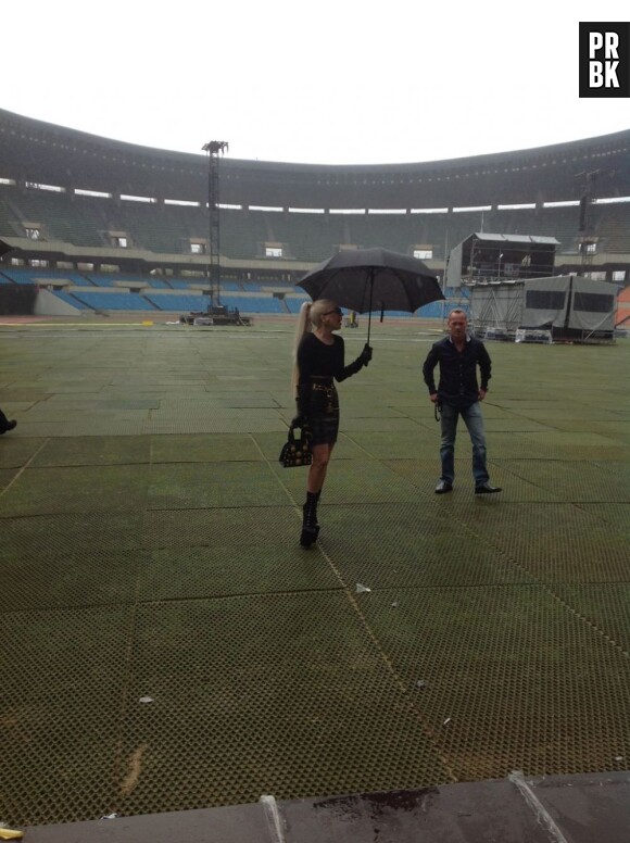 Lady Gaga au milieu du Seoul Olympic Stadium