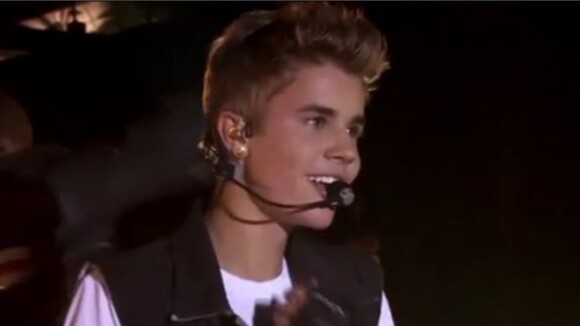 Justin Bieber : les premières images de son concert de folie à Paris ! (VIDEO)