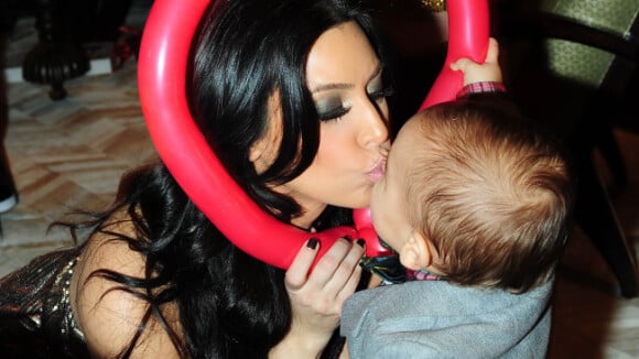 Kim Kardashian, Miley Cyrus, Jake Gyllenhaal... : les tatas et les tontons les plus stylés !