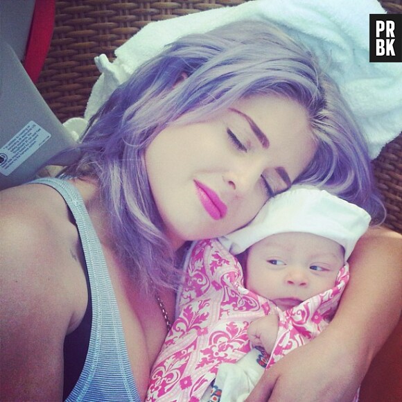 Kelly Osbourne adore sa nièce Pearl