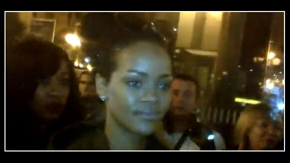 Rihanna à Gare du Nord : bousculée, elle insulte les Français (VIDEOS)