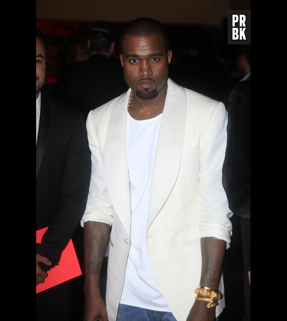 Kanye West a dû kiffer que Kim Kardashian lui pince les fesses !