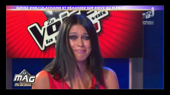 Ayem se fout de la g*eule de Jenifer dans une parodie de The Voice (VIDEO)