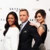Daniel Craig séduit deux James Bond Girls dans Skyfall