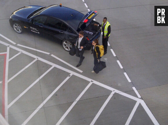 Kristen Stewart et Robert Pattinson ont été aperçus à l'aéroport de Londres