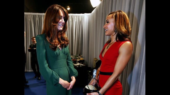 Kate Middleton enceinte : Premières photos de son mini ventre rond !