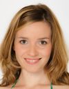 Delphine va tenter de séduire Adriano le Bachelor