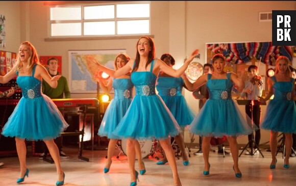 Les filles vont organiser un bal dans Glee