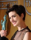Anne Hathaway, meilleure actrice dans un second rôle aux SAG Awards 2013