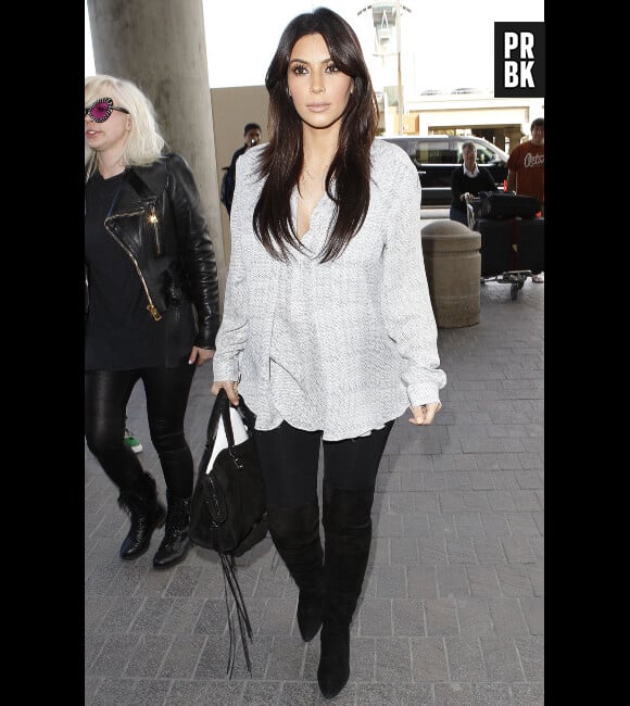 Kim Kardashian va pouvoir mettre ses seins en valeur à défaut de ses fesses