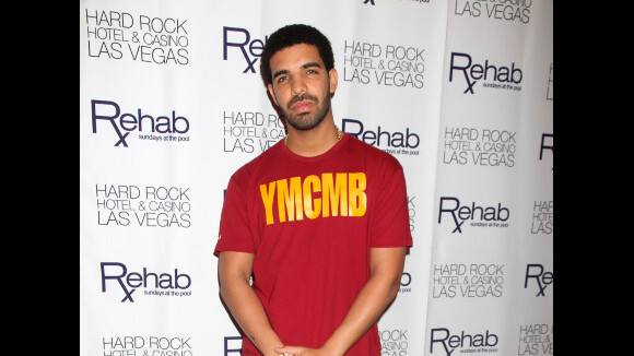 Drake : 75 000 dollars balancés sur des strip-teaseuses