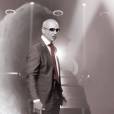 Pitbull présente Fell This Moment avec Christina Aguilera