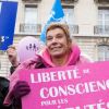 Frigide Barjot et les "anti" interdits de Champs-Elysées