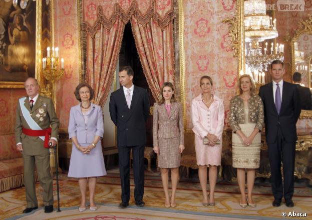 La famille royale n'a plus la côte auprès des Espagnols