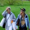 Rita Ora et Cara Delevingne se sont promenées à Londres le 3 mai 2013