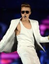Un fan s'est jeté sur Justin Bieber en concert à Dubaï le 4 mai 2013