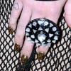 Miley Cyrus et son nail art de rockeuse