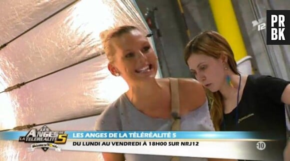 Amélie dans les Anges de la télé-réalité 5 sur NRJ12.