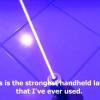 Un jeune homme de 17 ans a crée un vrai sabre-laser